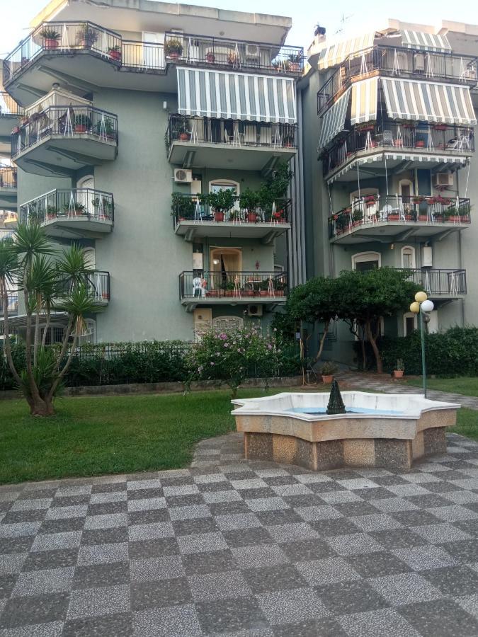B&B Cleopatra Scalea Esterno foto